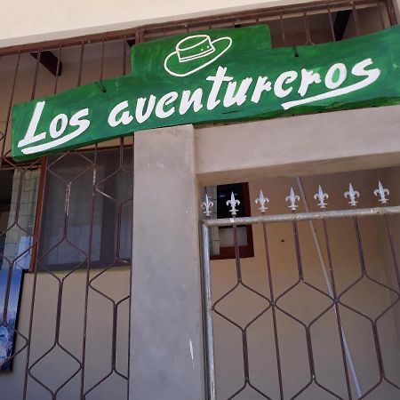 Los Aventureros Hostel Самайпата Екстериор снимка