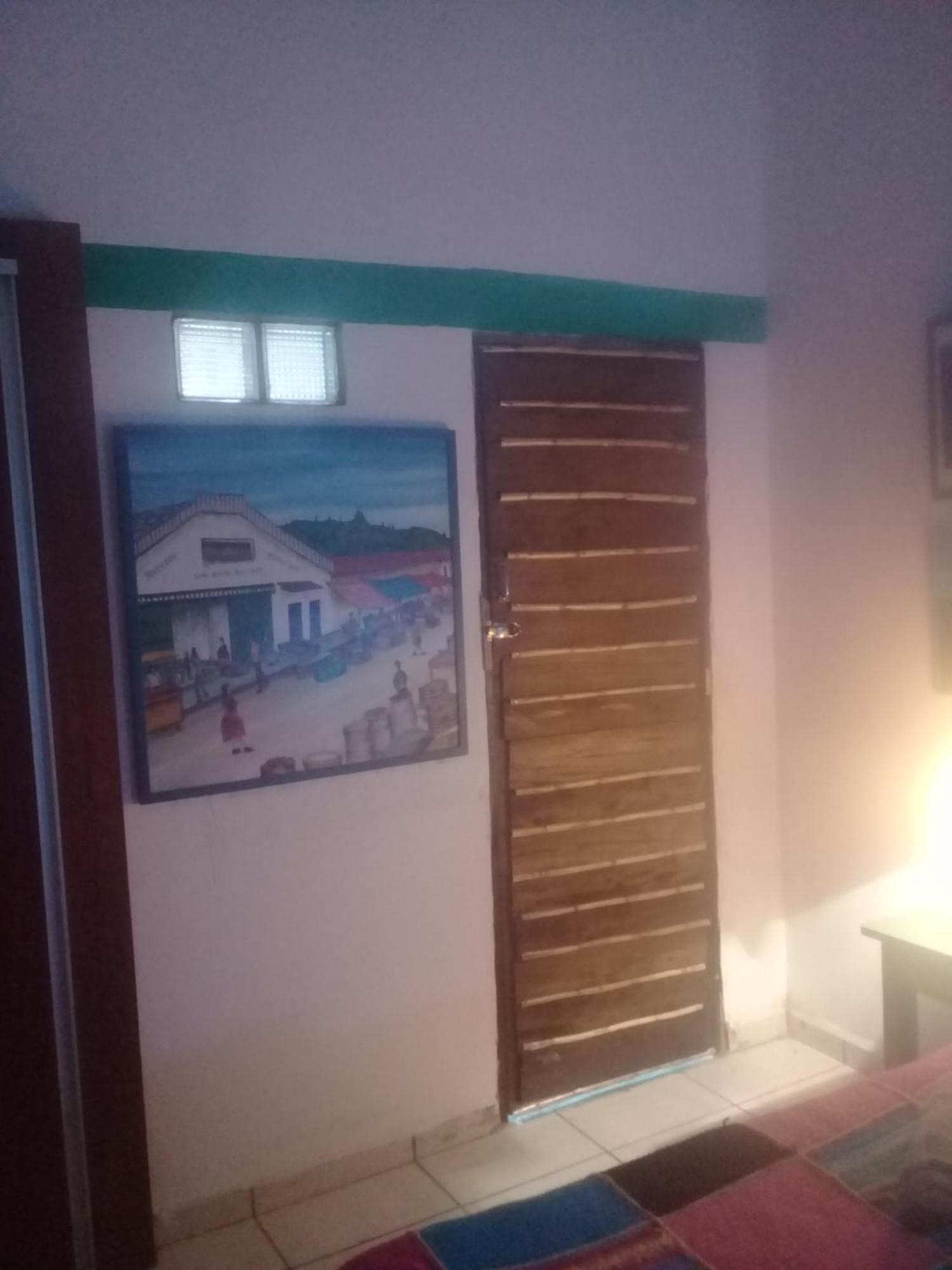 Los Aventureros Hostel Самайпата Екстериор снимка